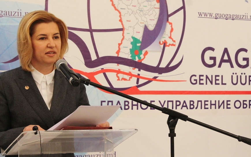 Results of the day: Teachers' Day, visiting students of the Nursing Home, seminars for journalists